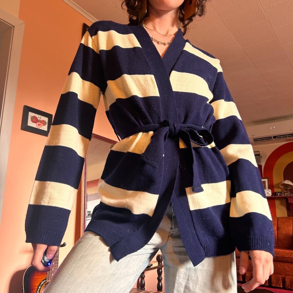 1970s bellsleeve Bon Ton knit dark striped white cardigan with belt - made in Ca